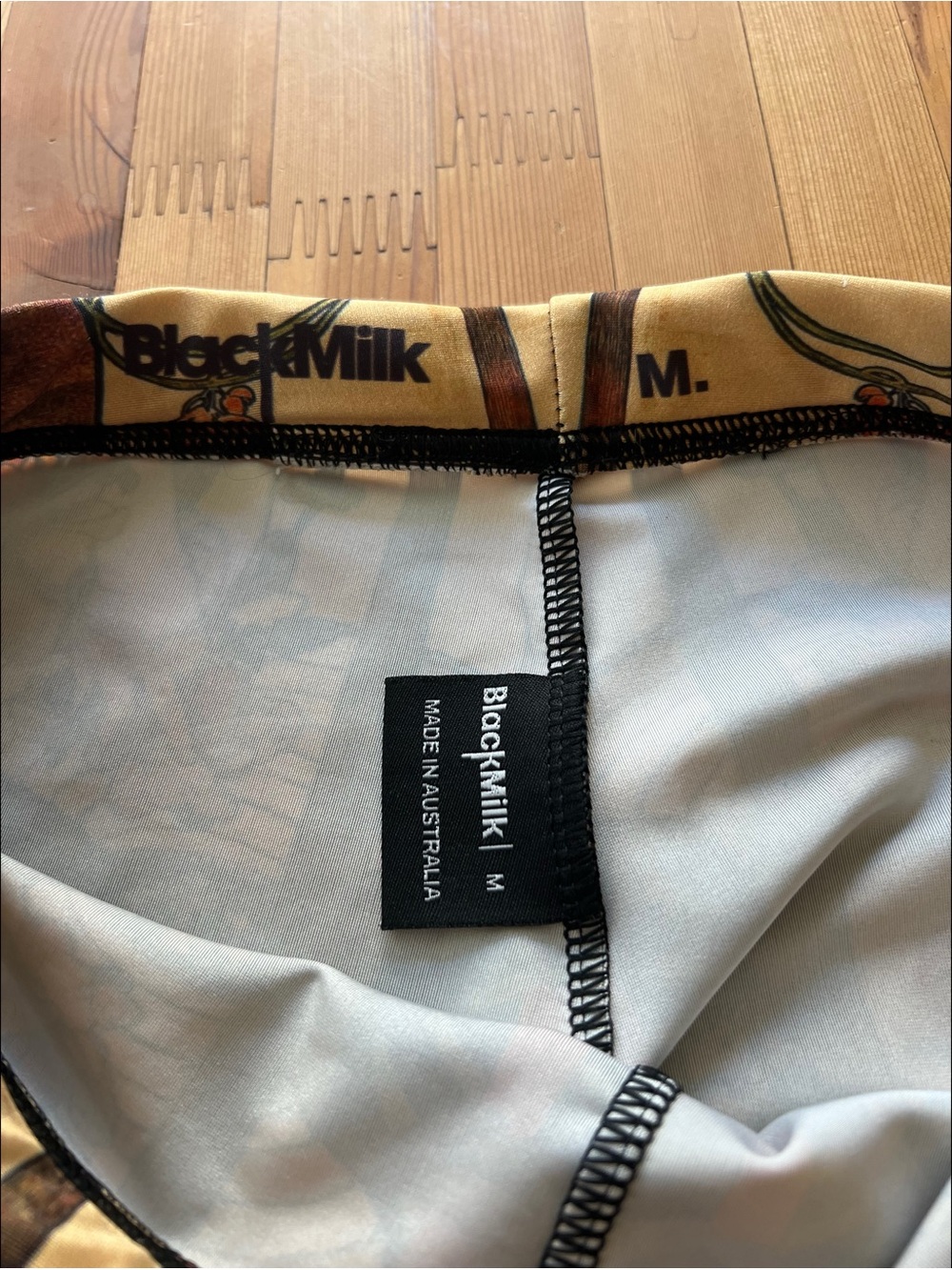 Blackmilk Vintage Art Nouveau Panel Leggings Medium - Cream, Brown, Gold - Picture 9 of 9